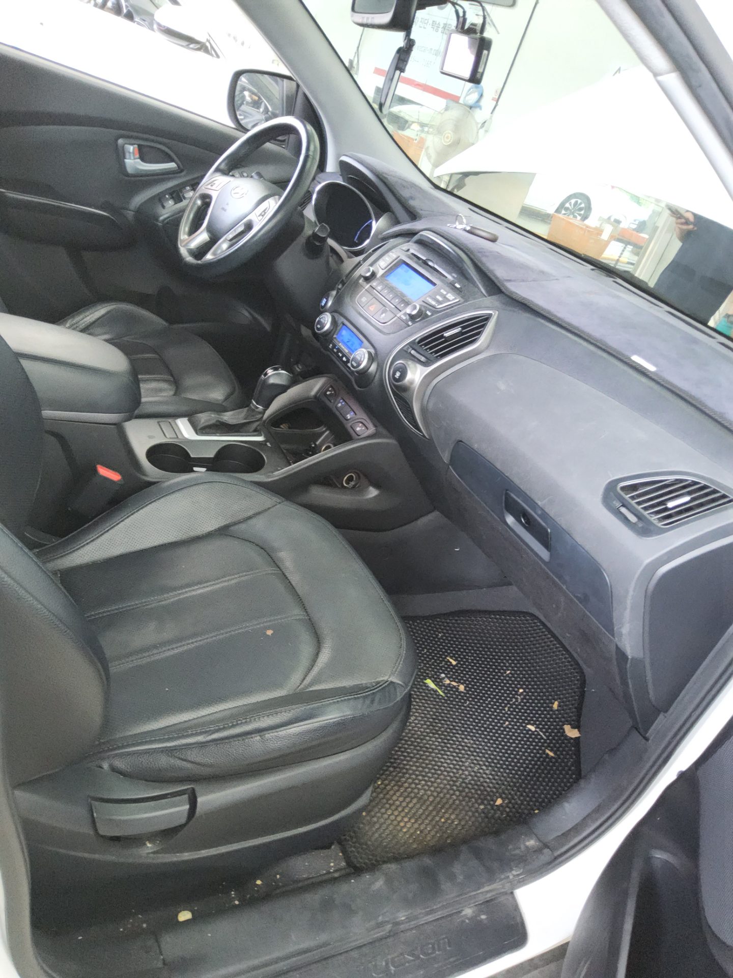 2014 - hyundai tucson