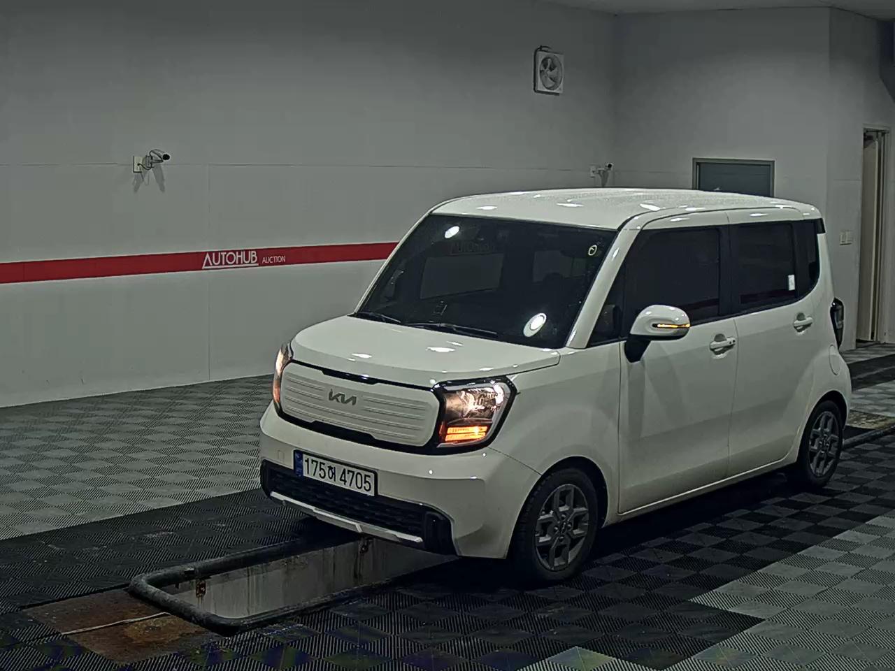 2023 - kia ray