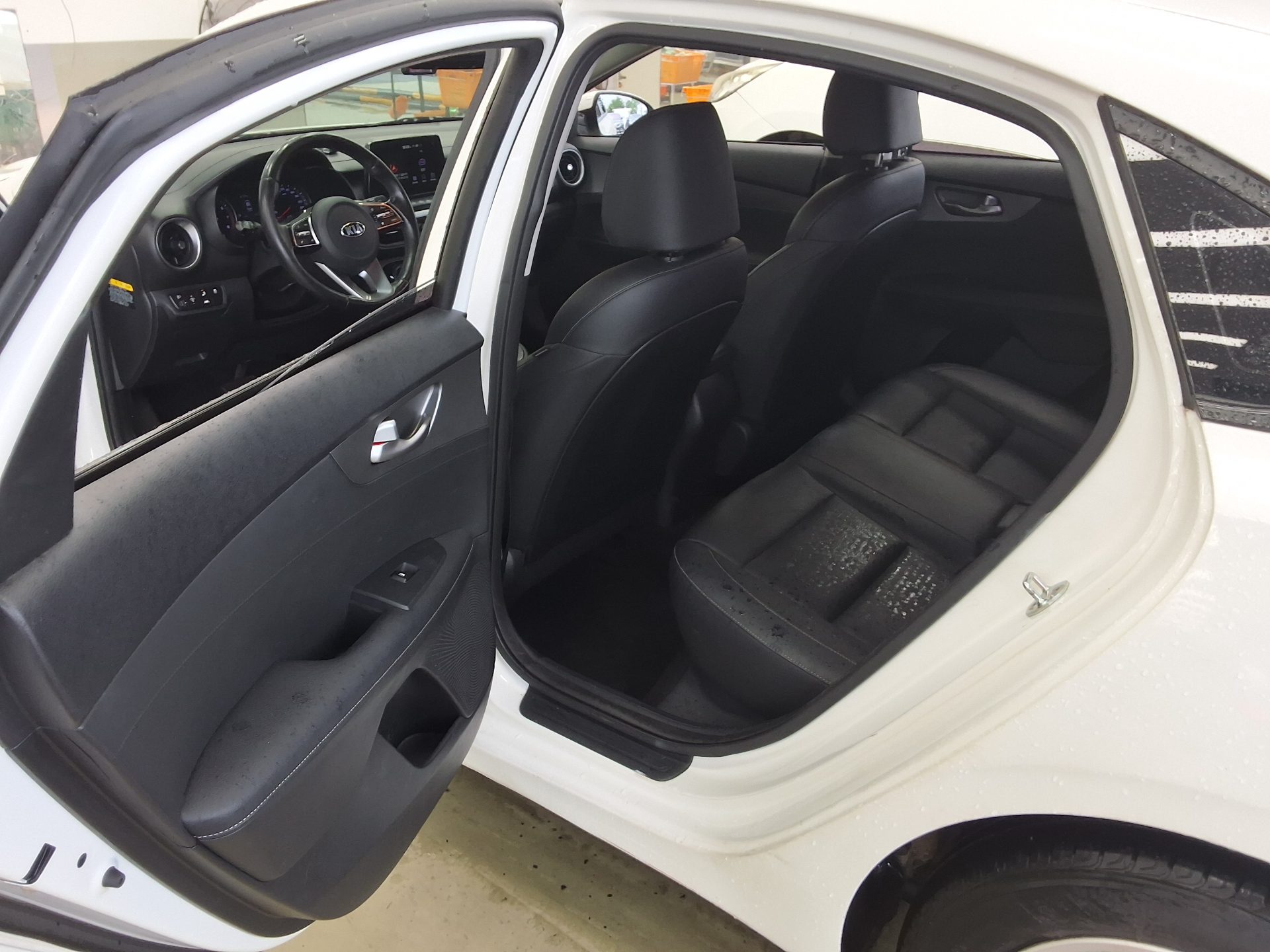 2020 - kia k3