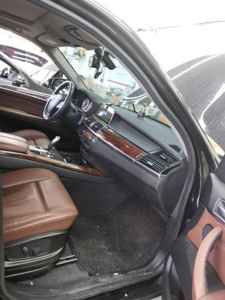 بي إم دبليو X5 (2Nd Gen) 30D Xdrive 2011 30d xdrive