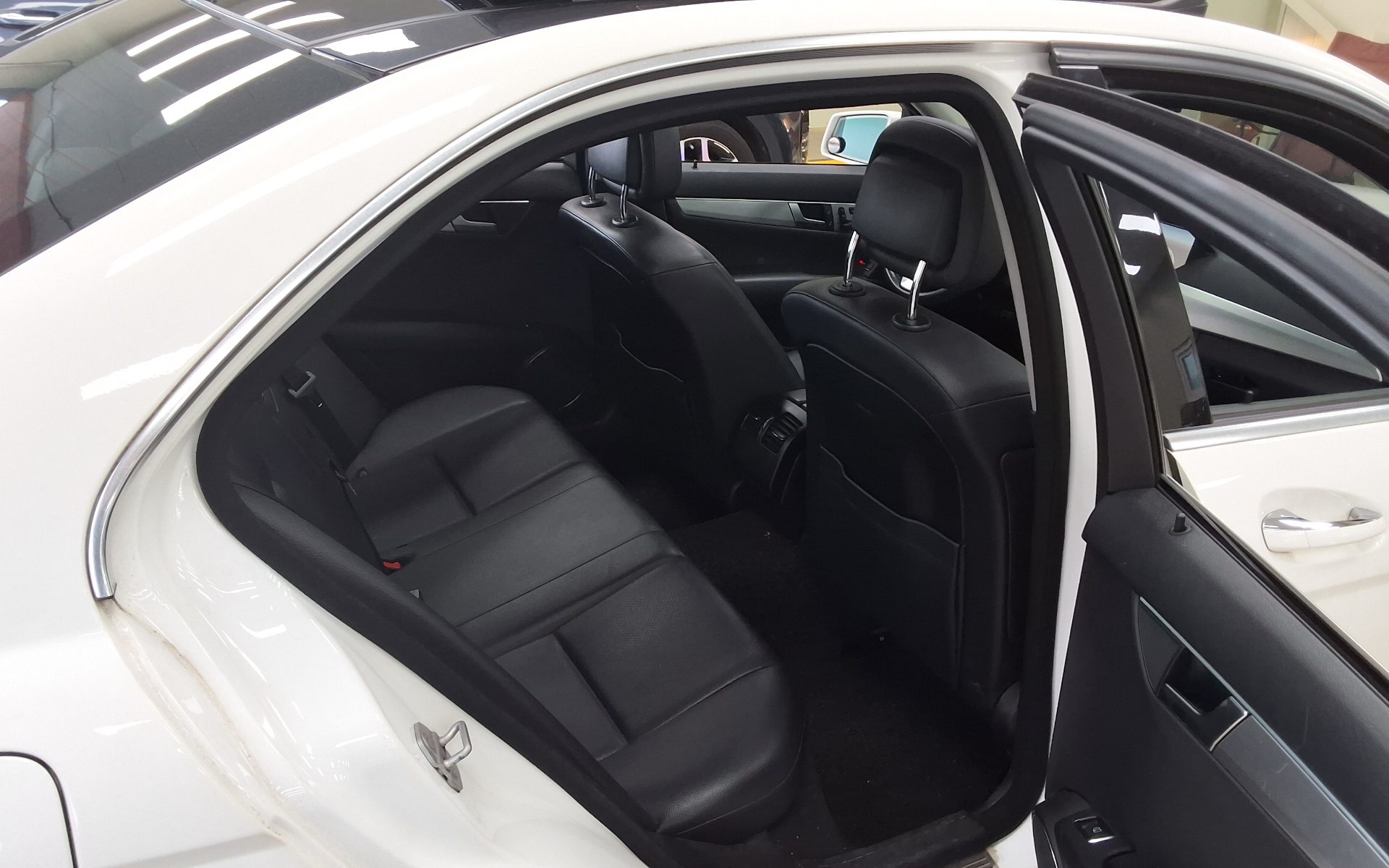 2013 - mercedes-benz c220