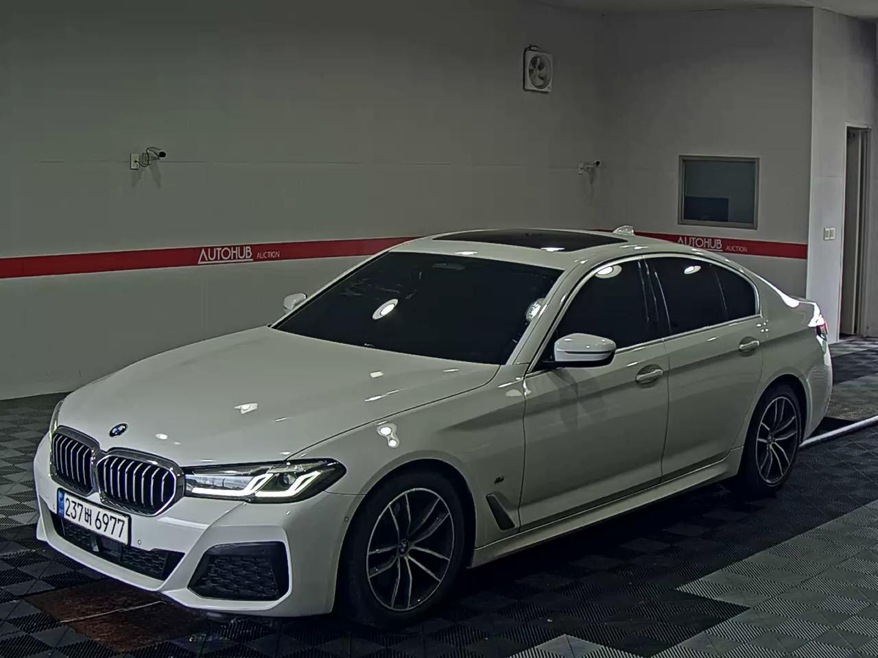 2022 - bmw m5