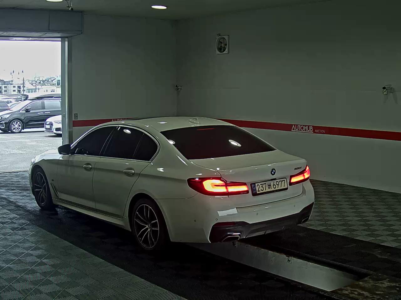 2022 - bmw m5