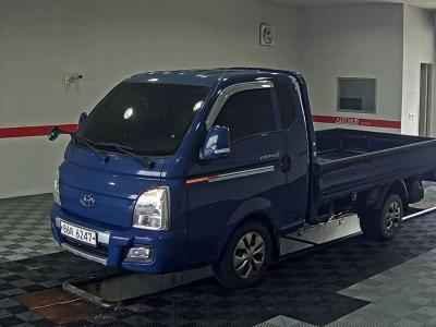 HYUNDAI PORTER II SUPER CAB EXTRA WHEELBASE