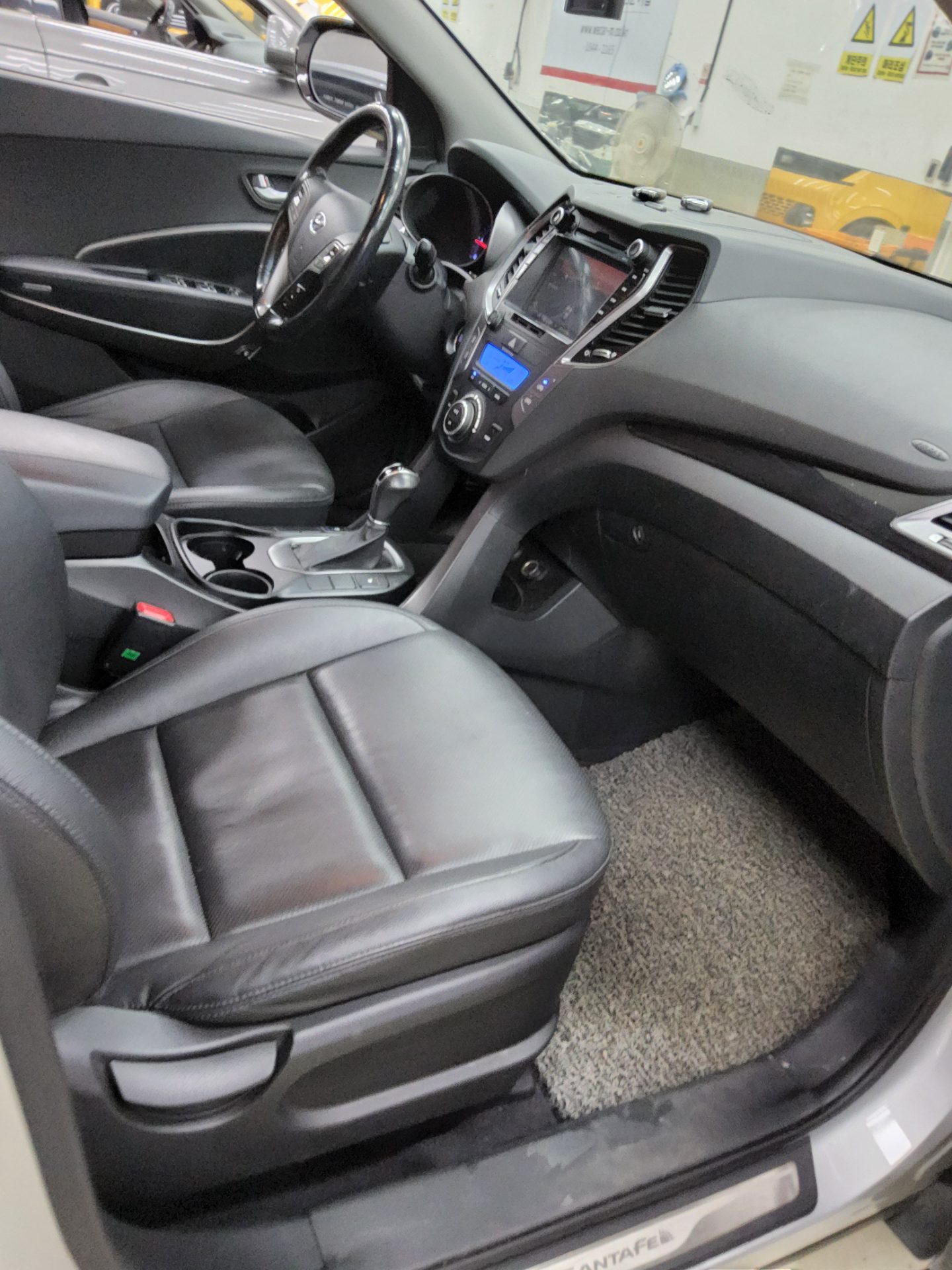 2014 - hyundai santa fe
