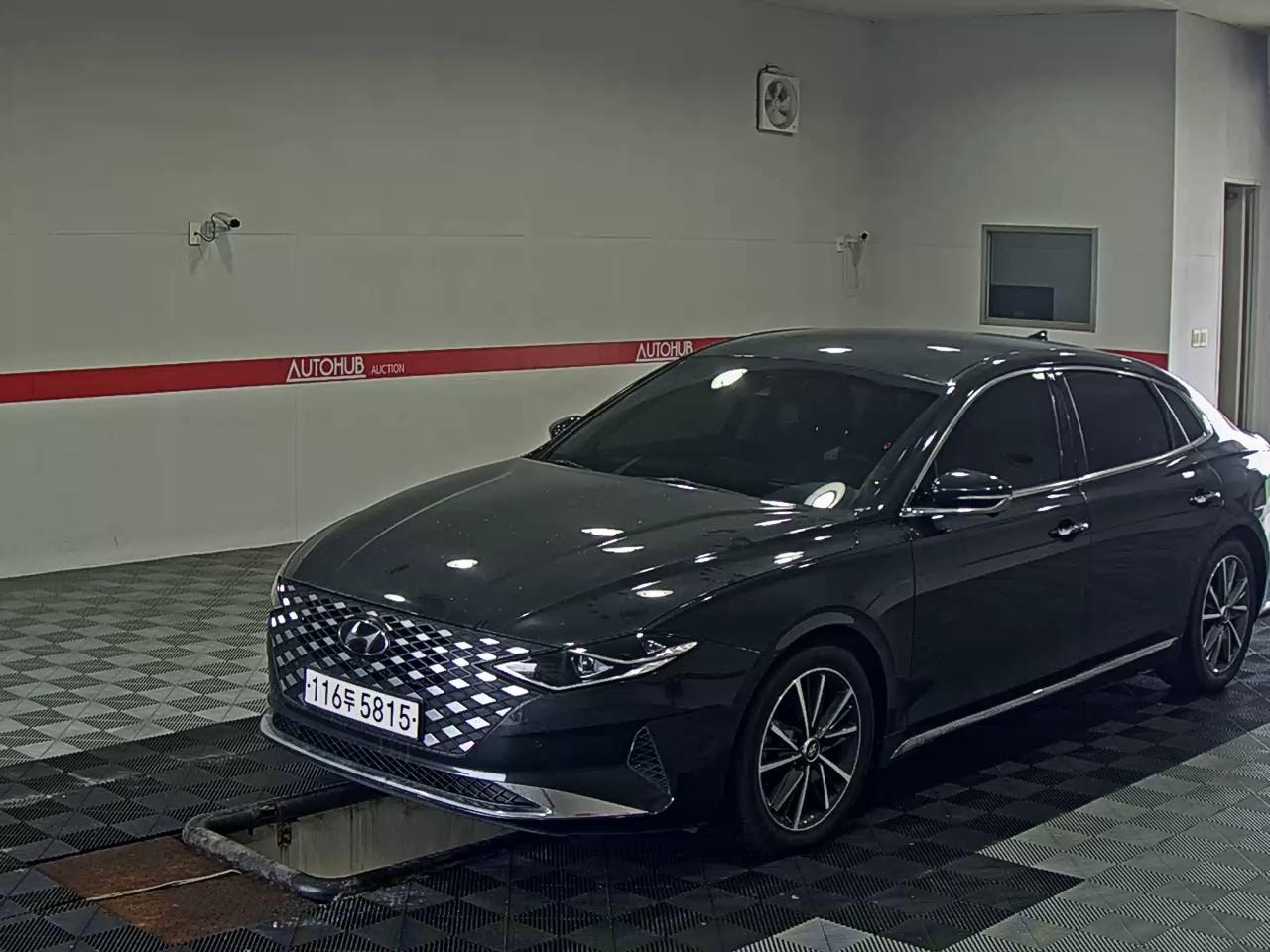 2022 - hyundai grandeur