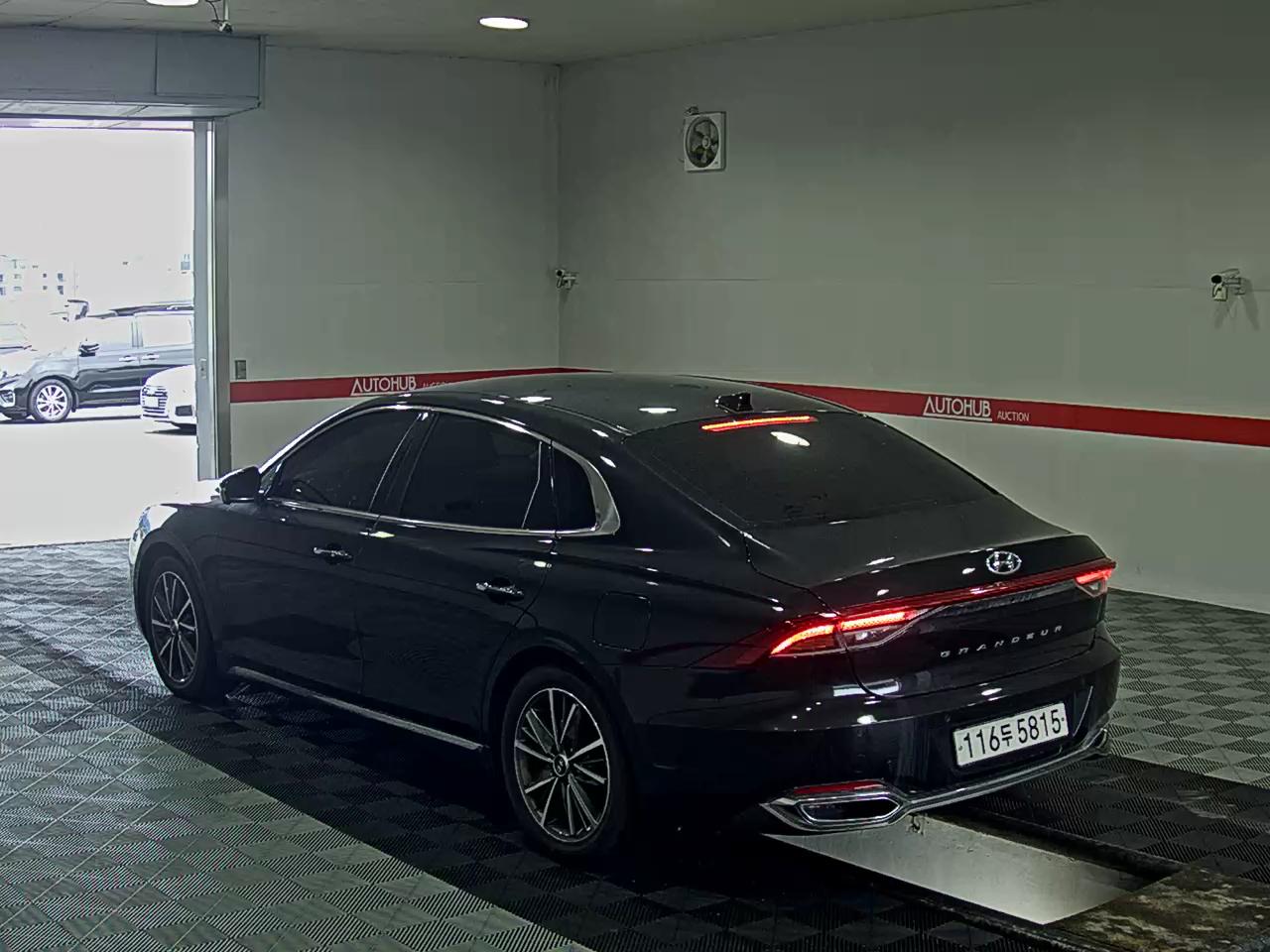 2022 - hyundai grandeur