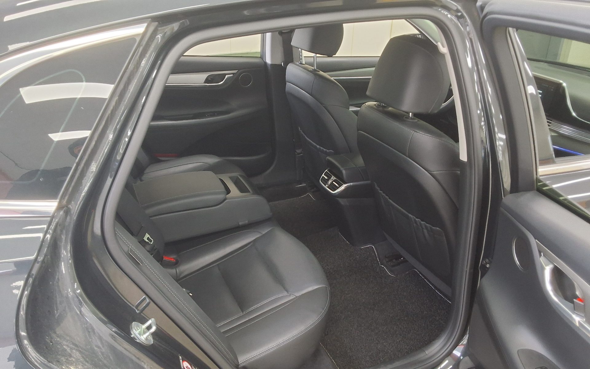 2022 - hyundai grandeur