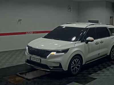KIA CARNIVAL (KA4)