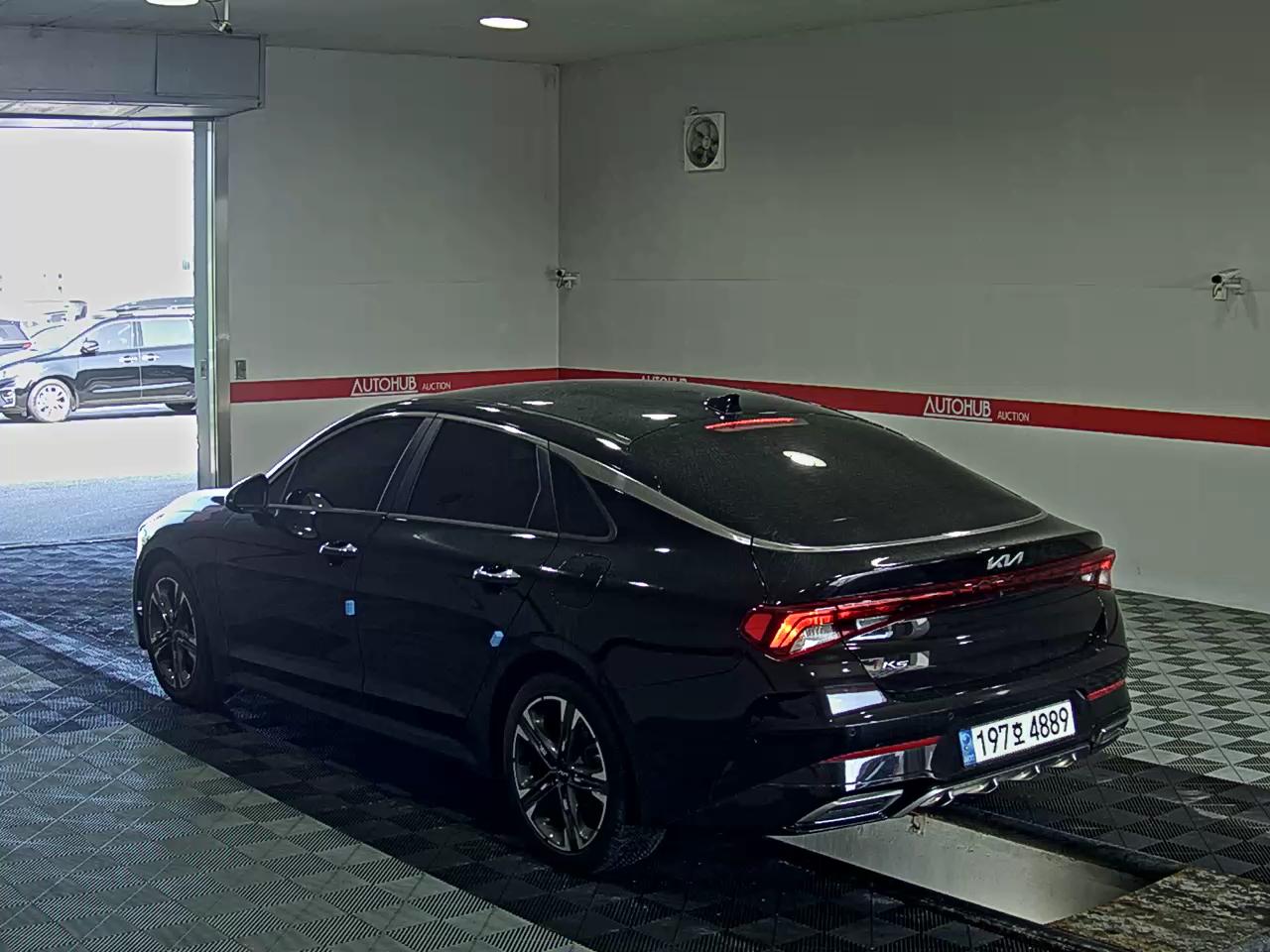 2022 - kia k5