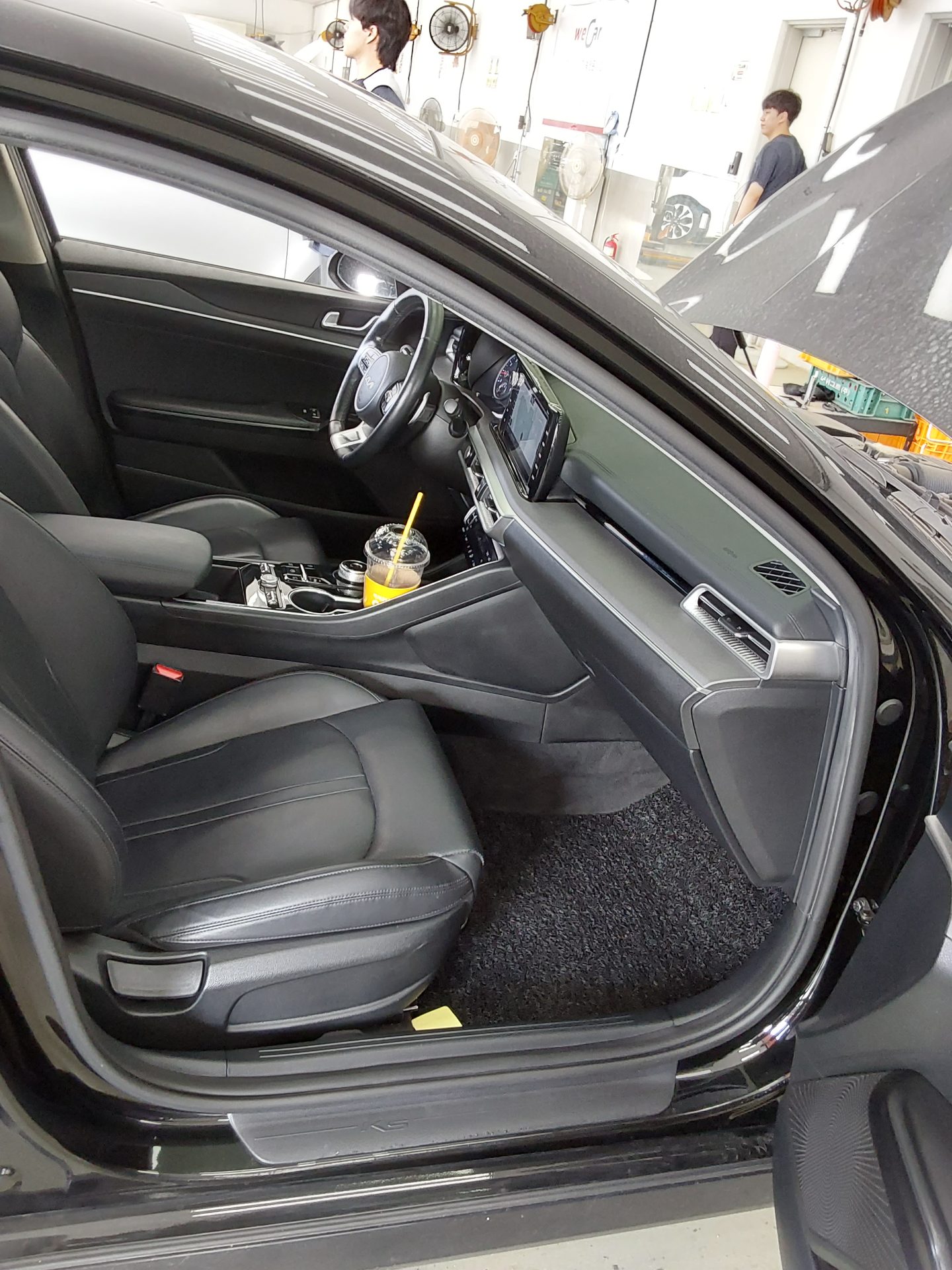 2022 - kia k5