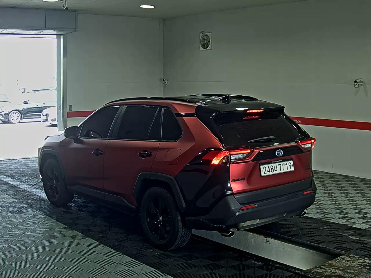2020 - toyota rav4