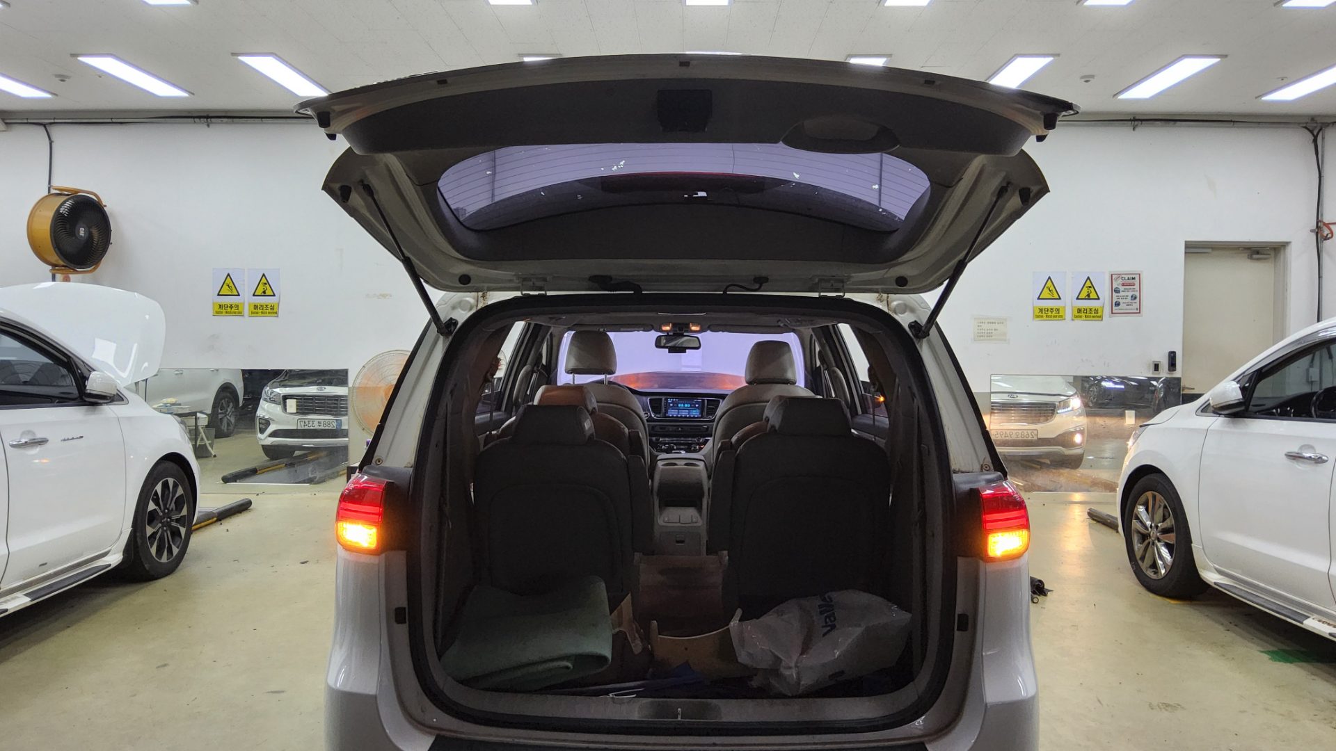2016 - kia carnival