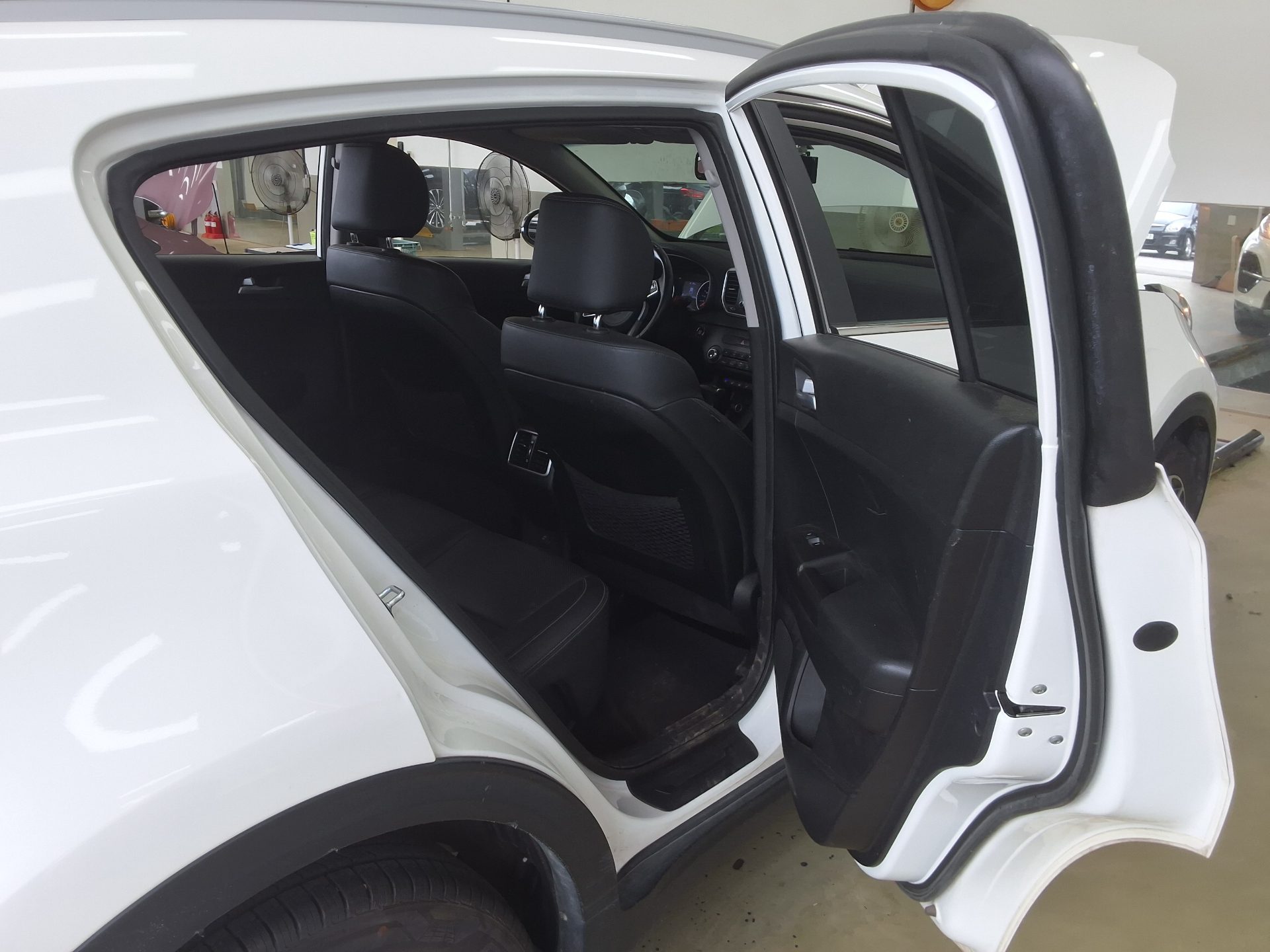 2020 - kia sportage