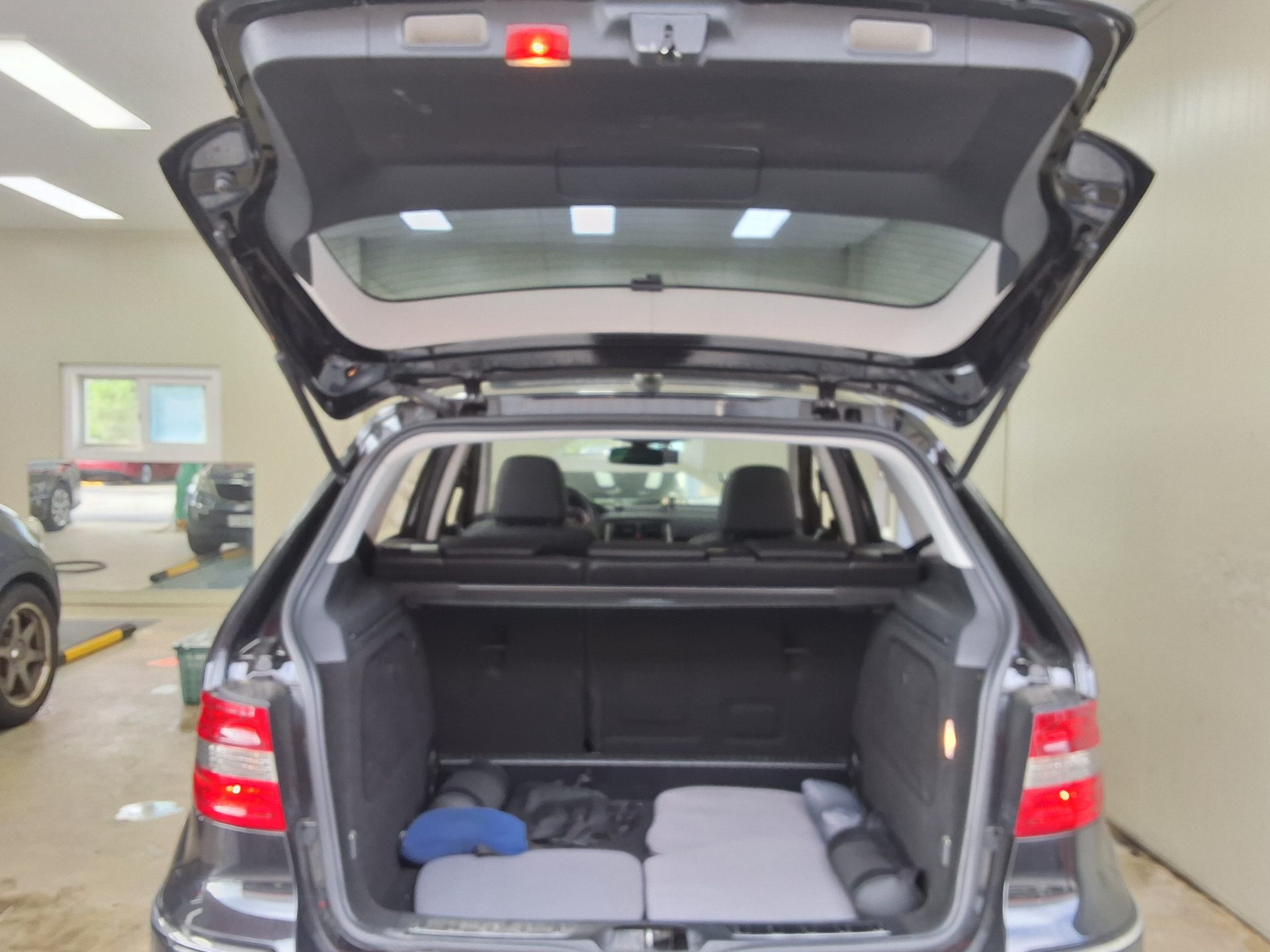 2011 - mercedes-benz b200