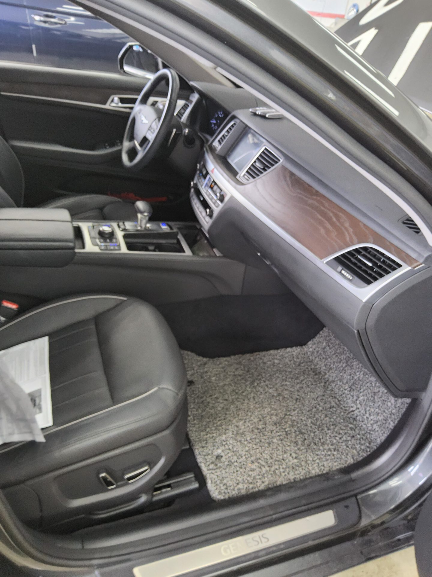 2019 - genesis g80