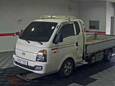 HYUNDAI PORTER II SUPER CAB EXTRA WHEELBASE