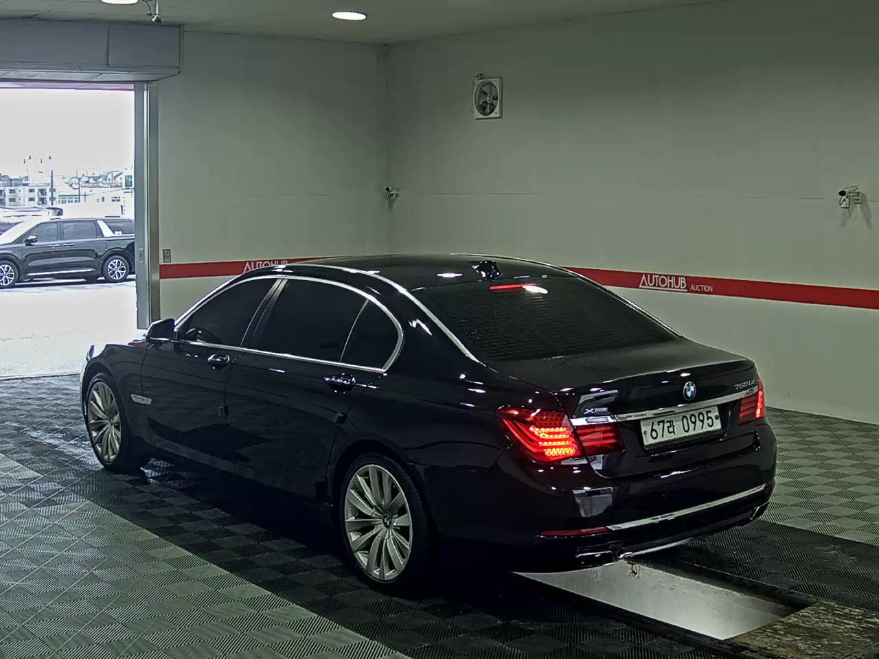 2015 - bmw m7