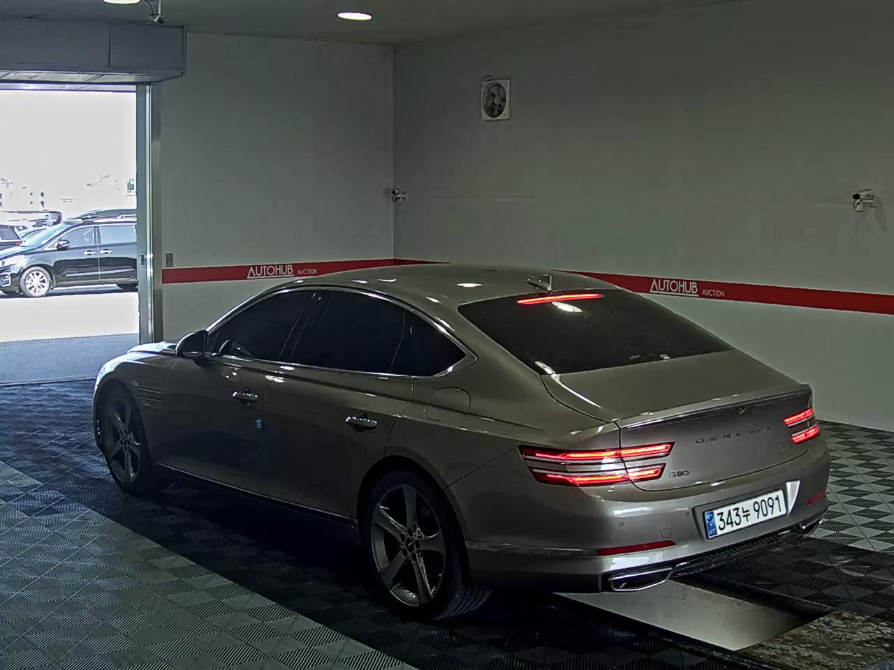2021 - genesis g80