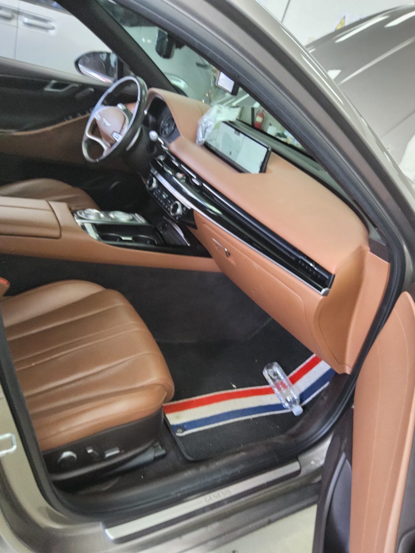 2021 - genesis g80