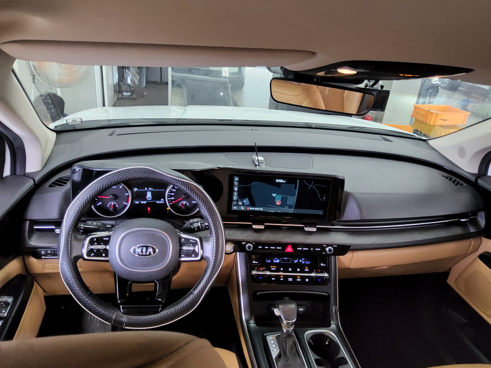 2021 - kia carnival