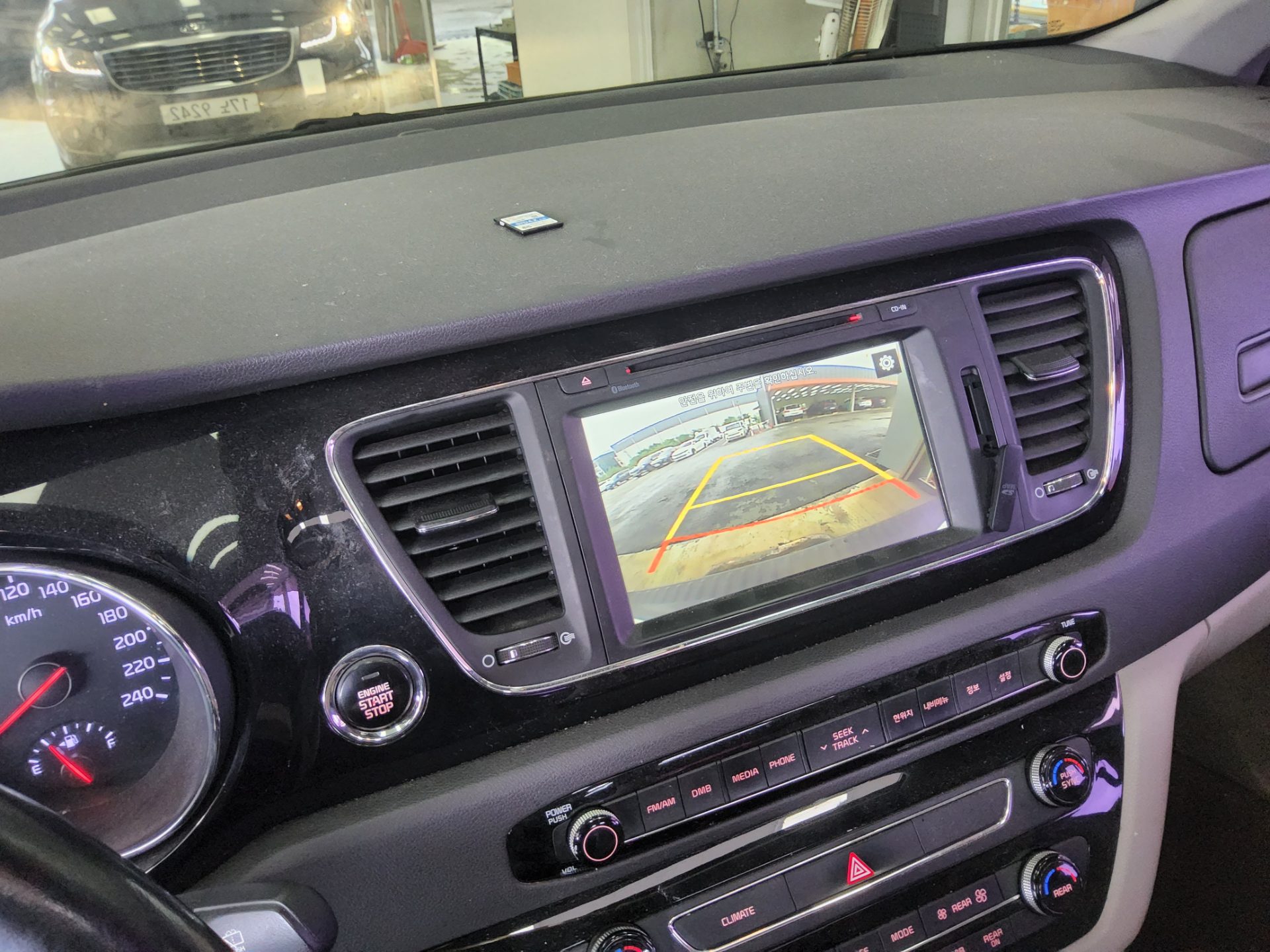 2016 - kia carnival