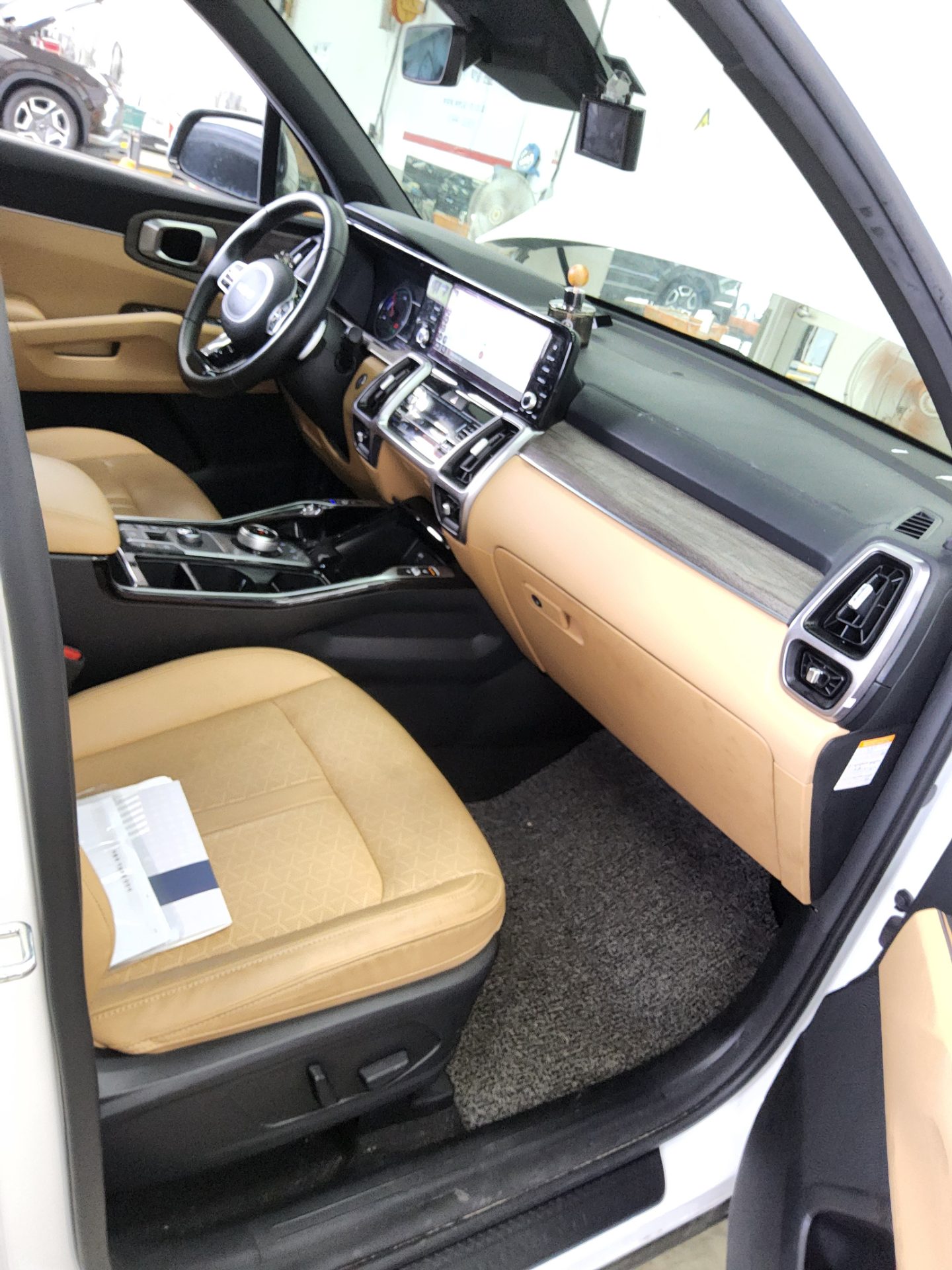 2022 - kia sorento