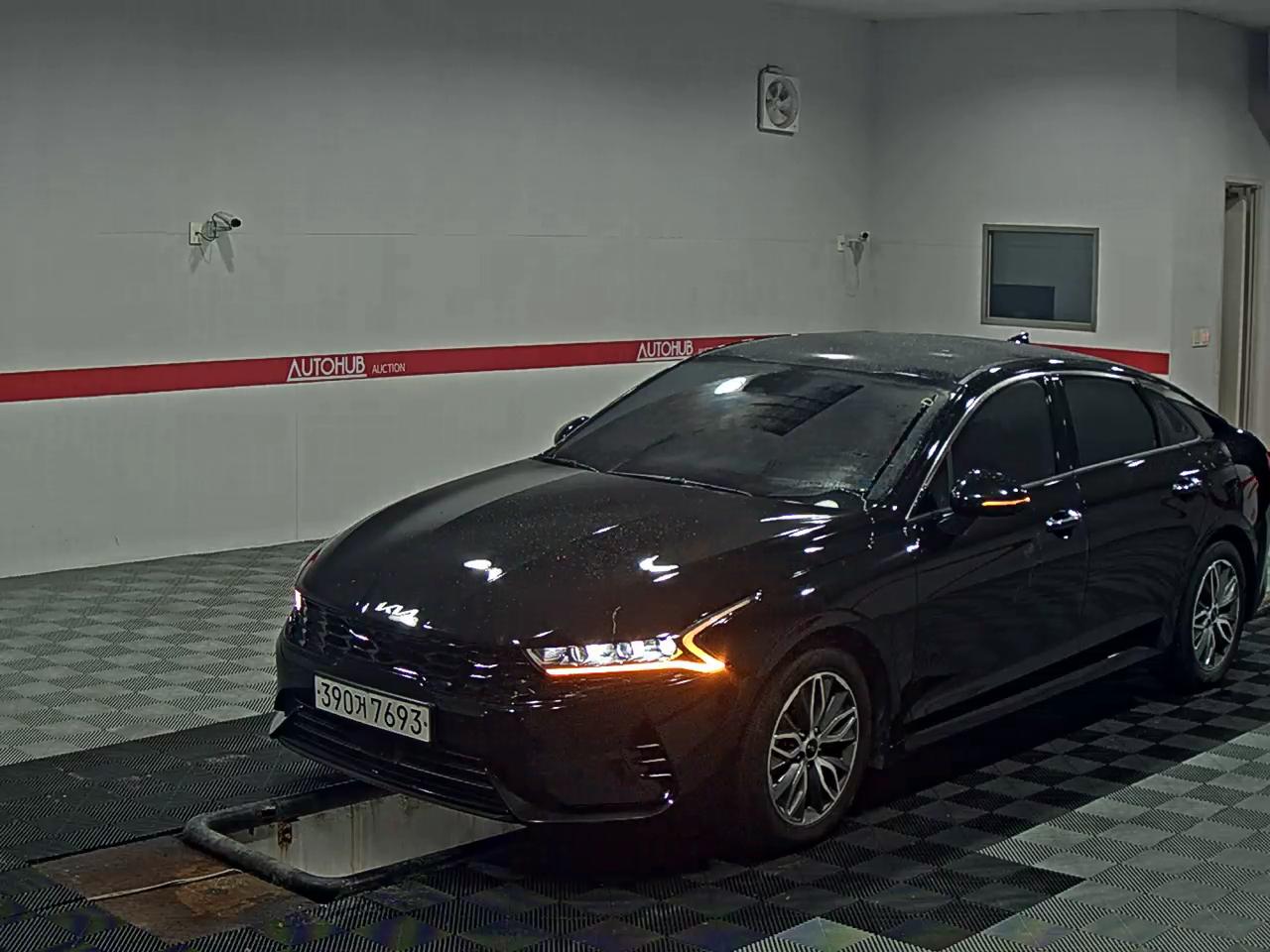 2023 - kia k5