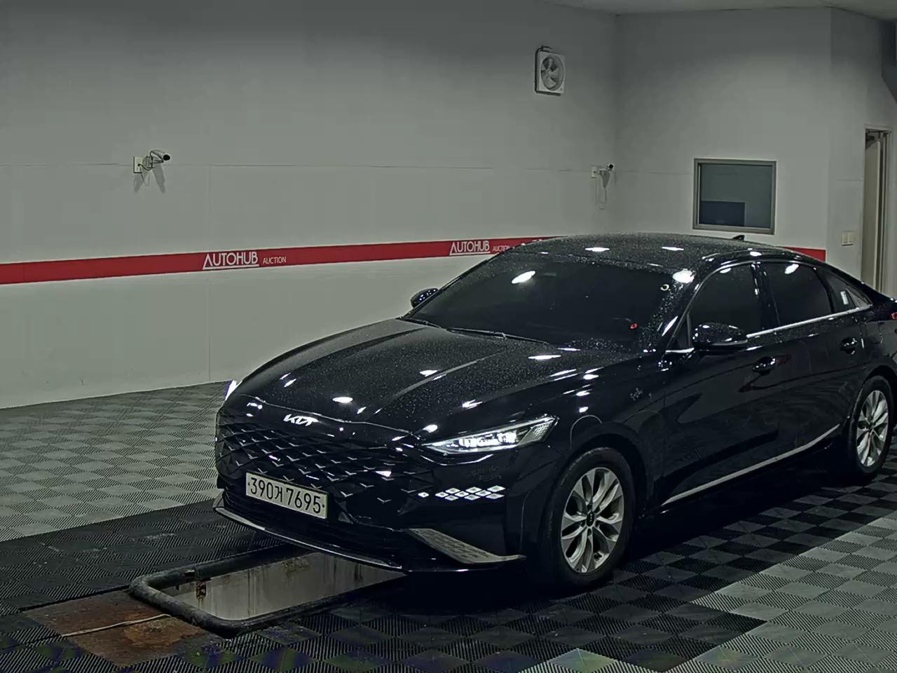 2023 - kia k8