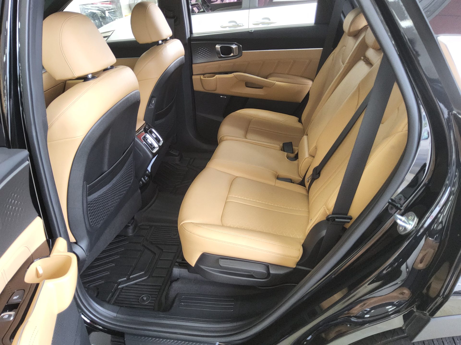 2022 - kia sorento