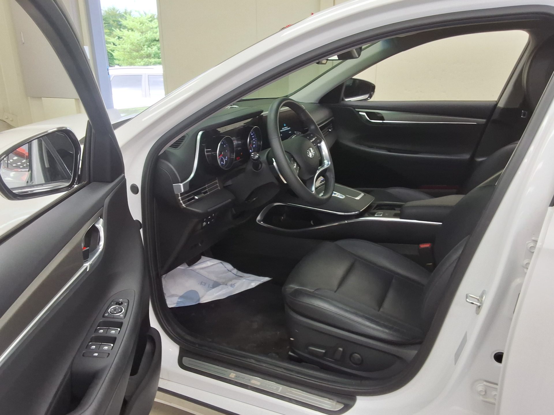 2022 - hyundai grandeur