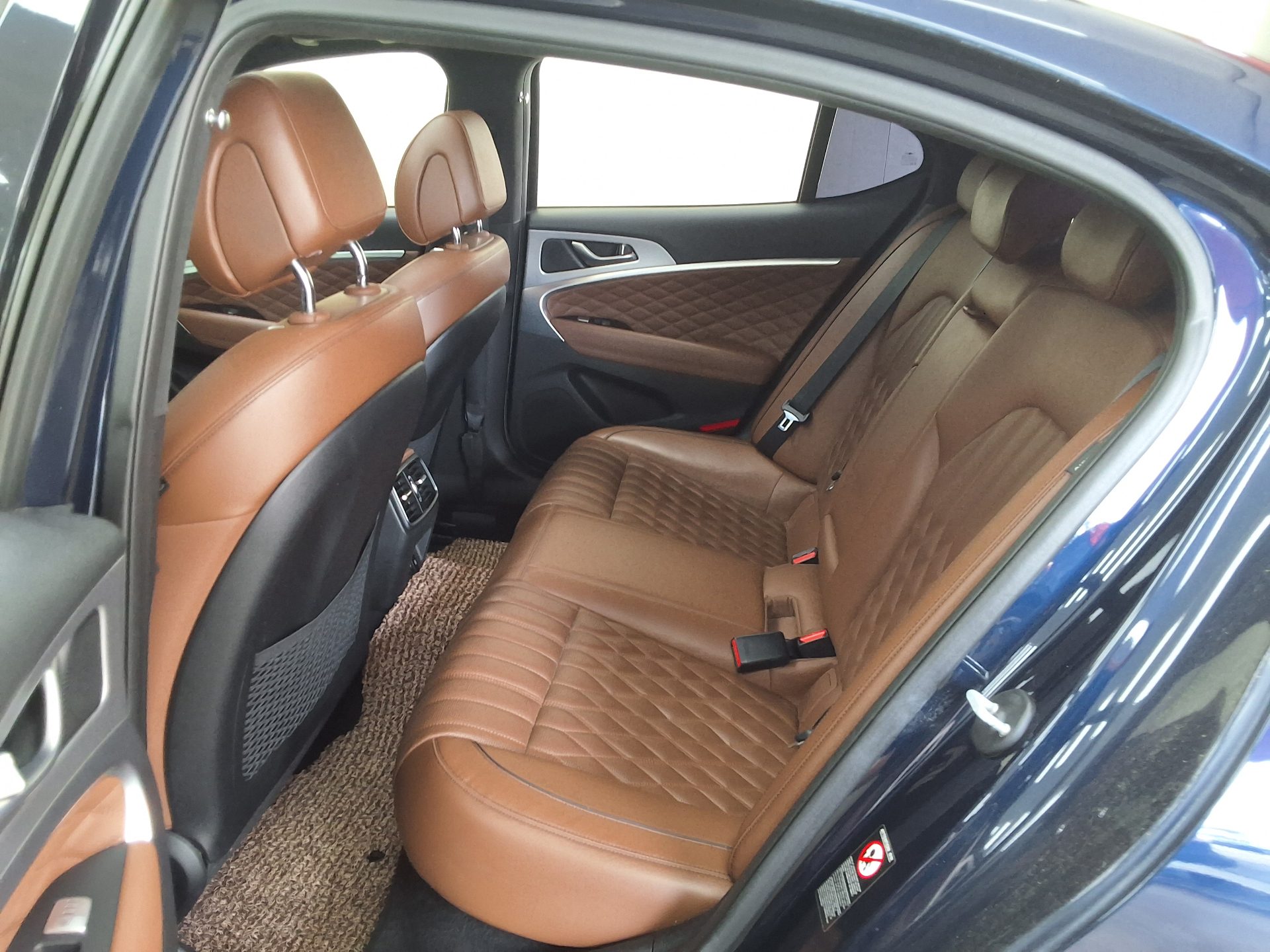 2019 - genesis g70