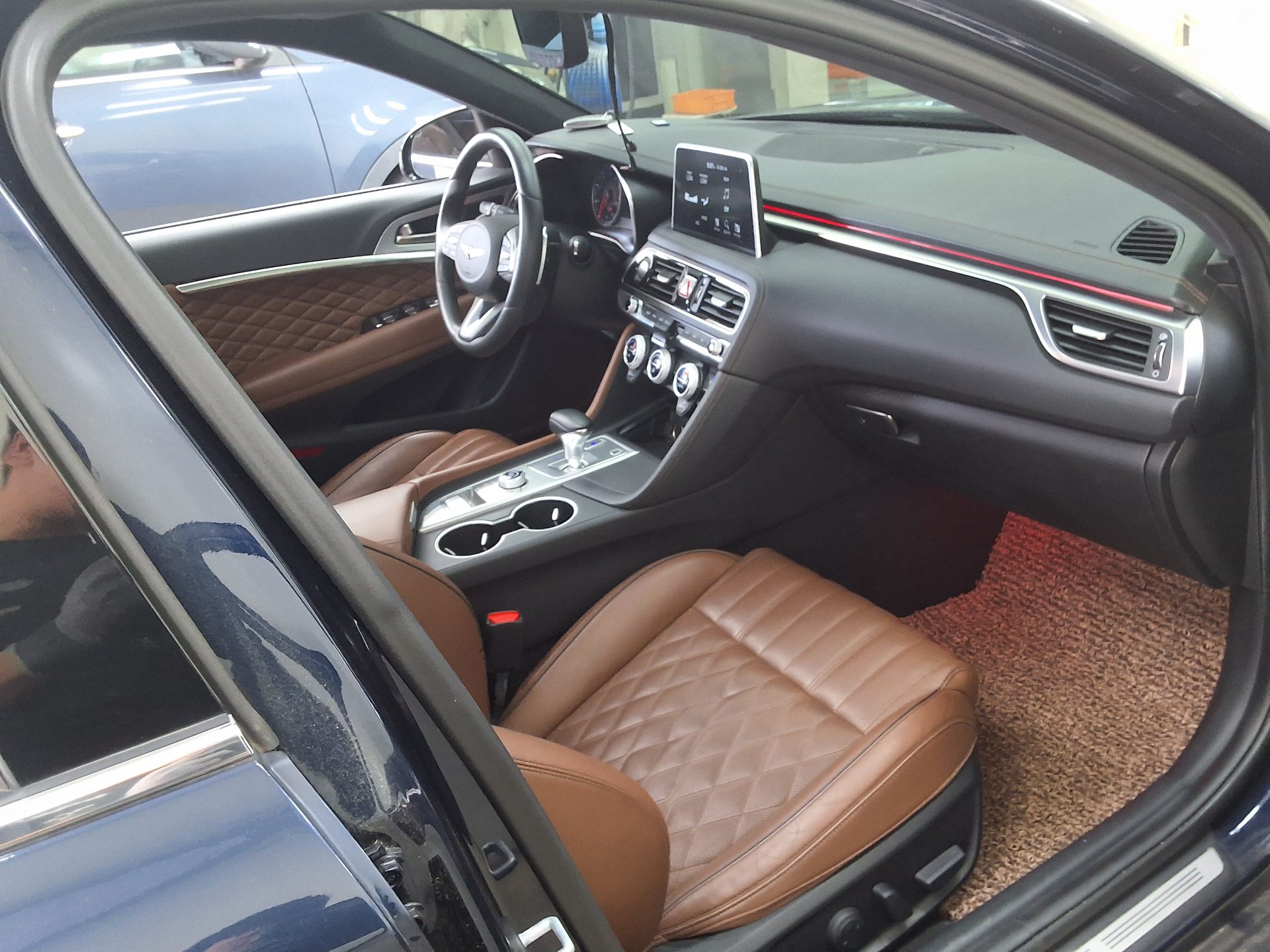2019 - genesis g70