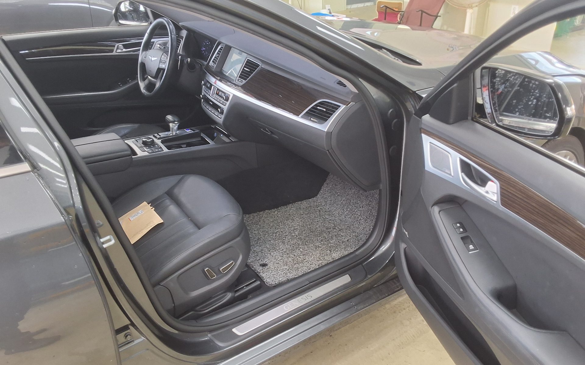 2019 - genesis g80