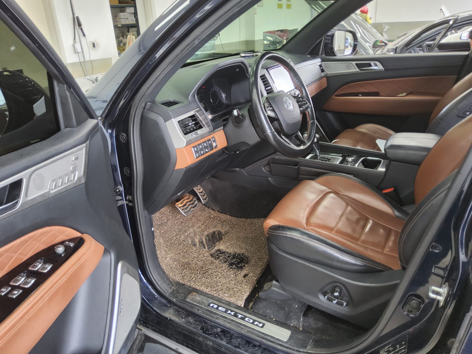 2018 - ssangyong rexton