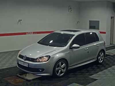 VOLKSWAGEN GOLF (6TH GEN) TDI