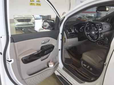 كيا الجديد كرنفال Limousine 7 Seater بنزين President 2019