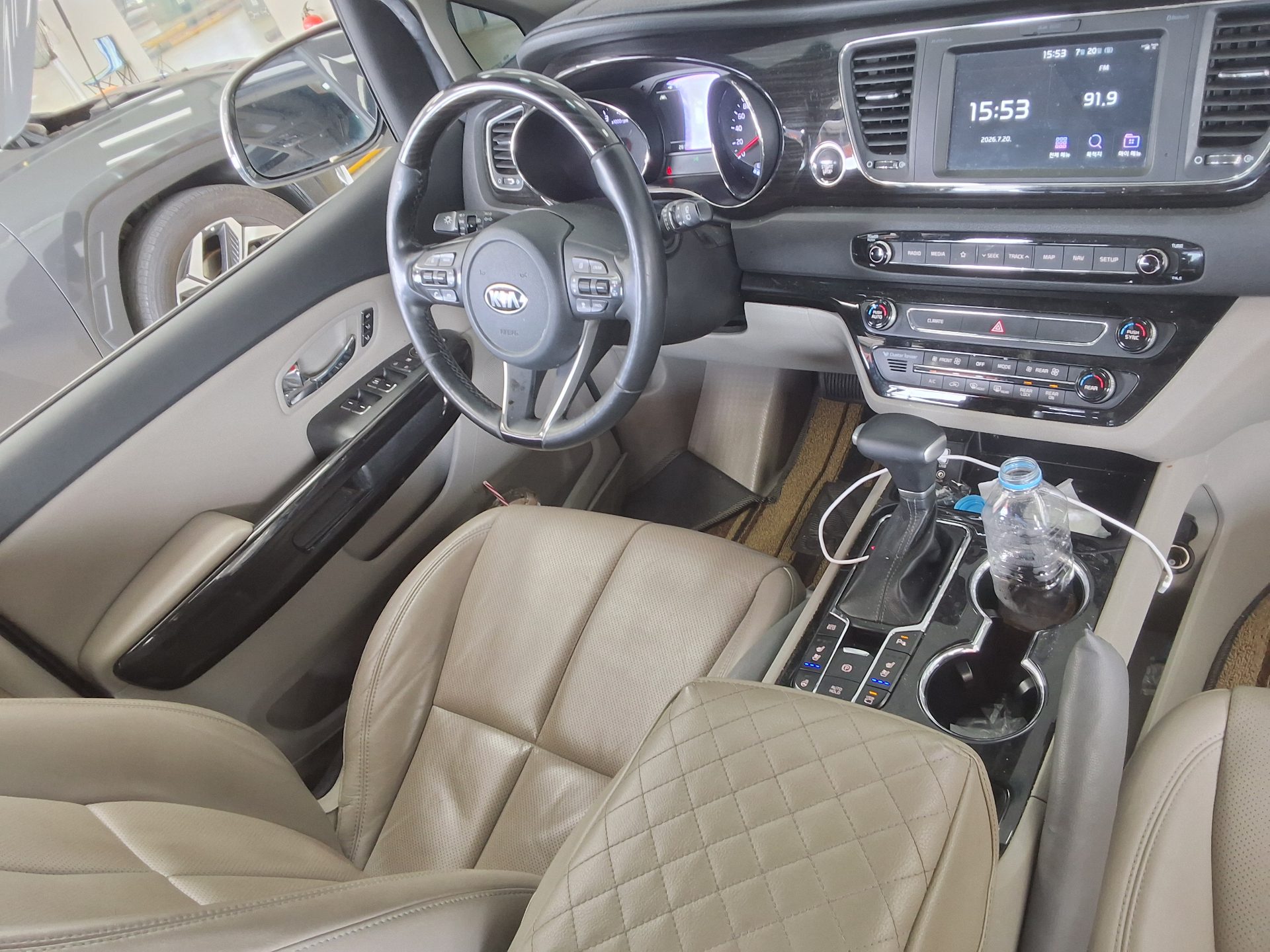 2019 - kia carnival