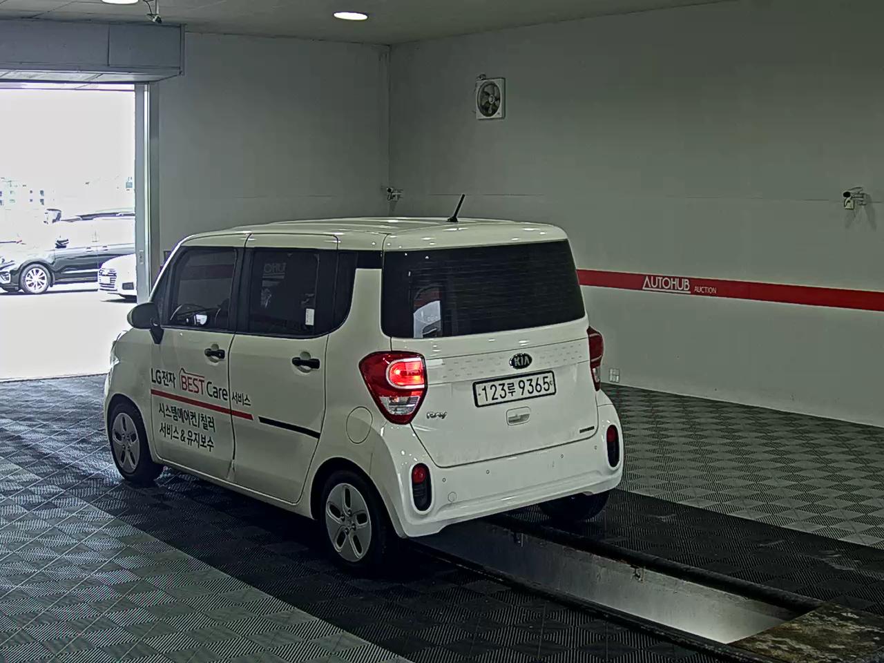 2021 - kia ray