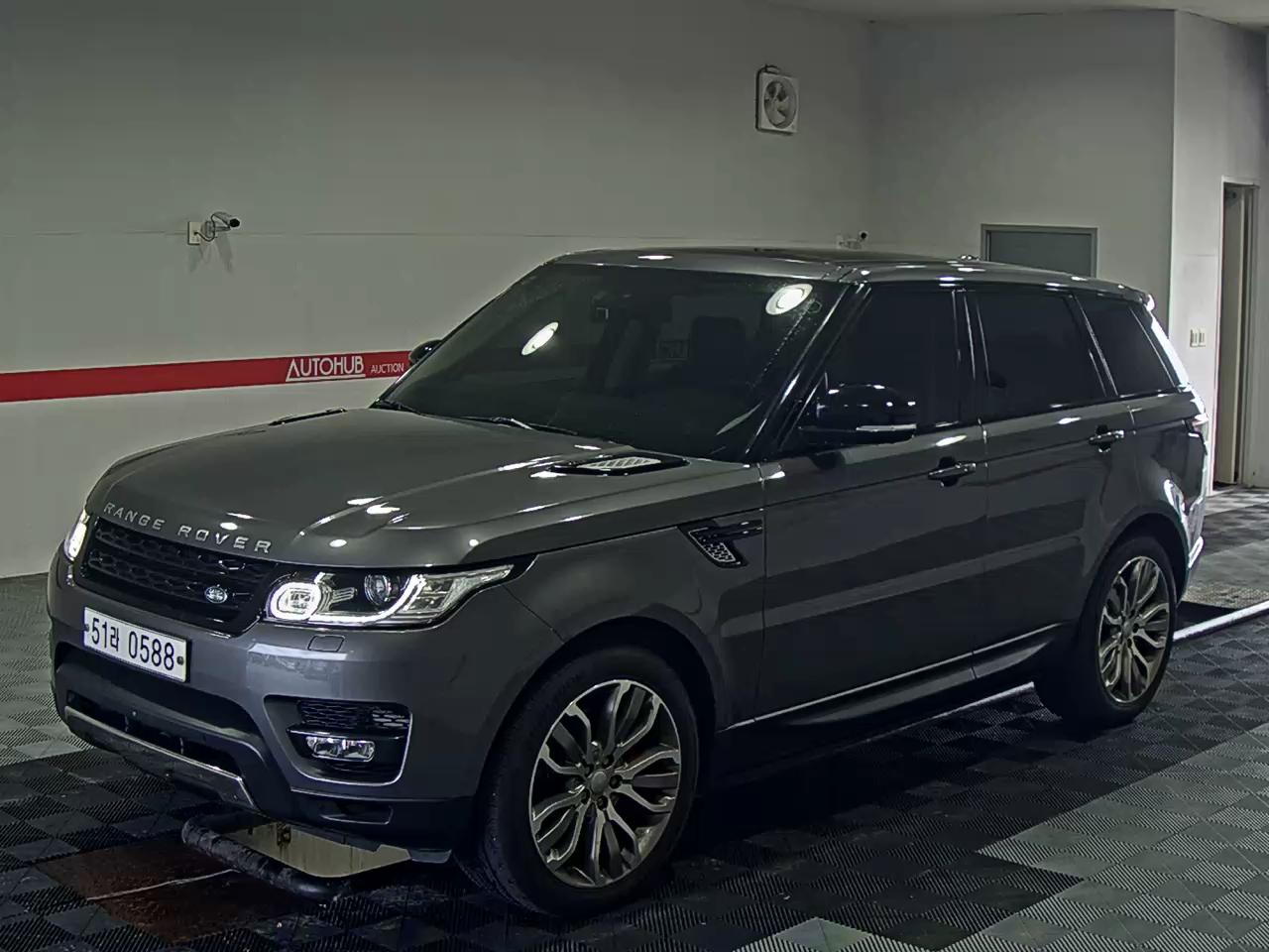 2016 - land rover range rover