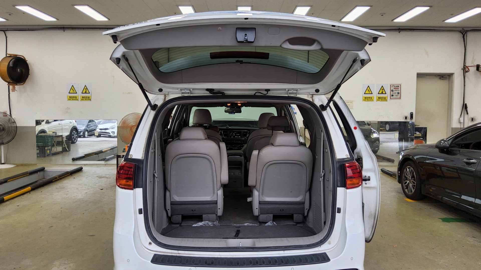 2020 - kia carnival