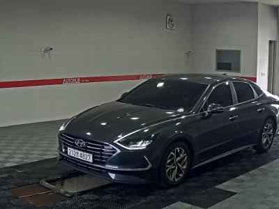HYUNDAI SONATA (DN8)