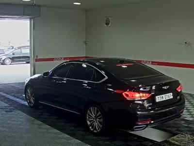 هيونداي جينيسيس Dh G330 دفع رباعي بريميوم 2016 دفع رباعي بريميوم