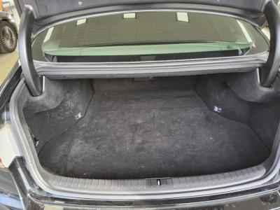 هيونداي جينيسيس Dh G330 دفع رباعي بريميوم 2016 دفع رباعي بريميوم