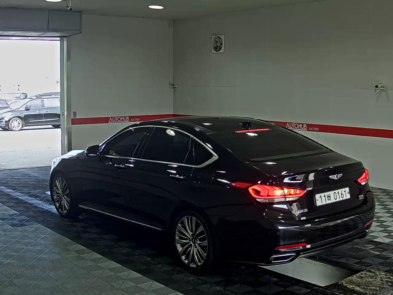 2016 - hyundai g330