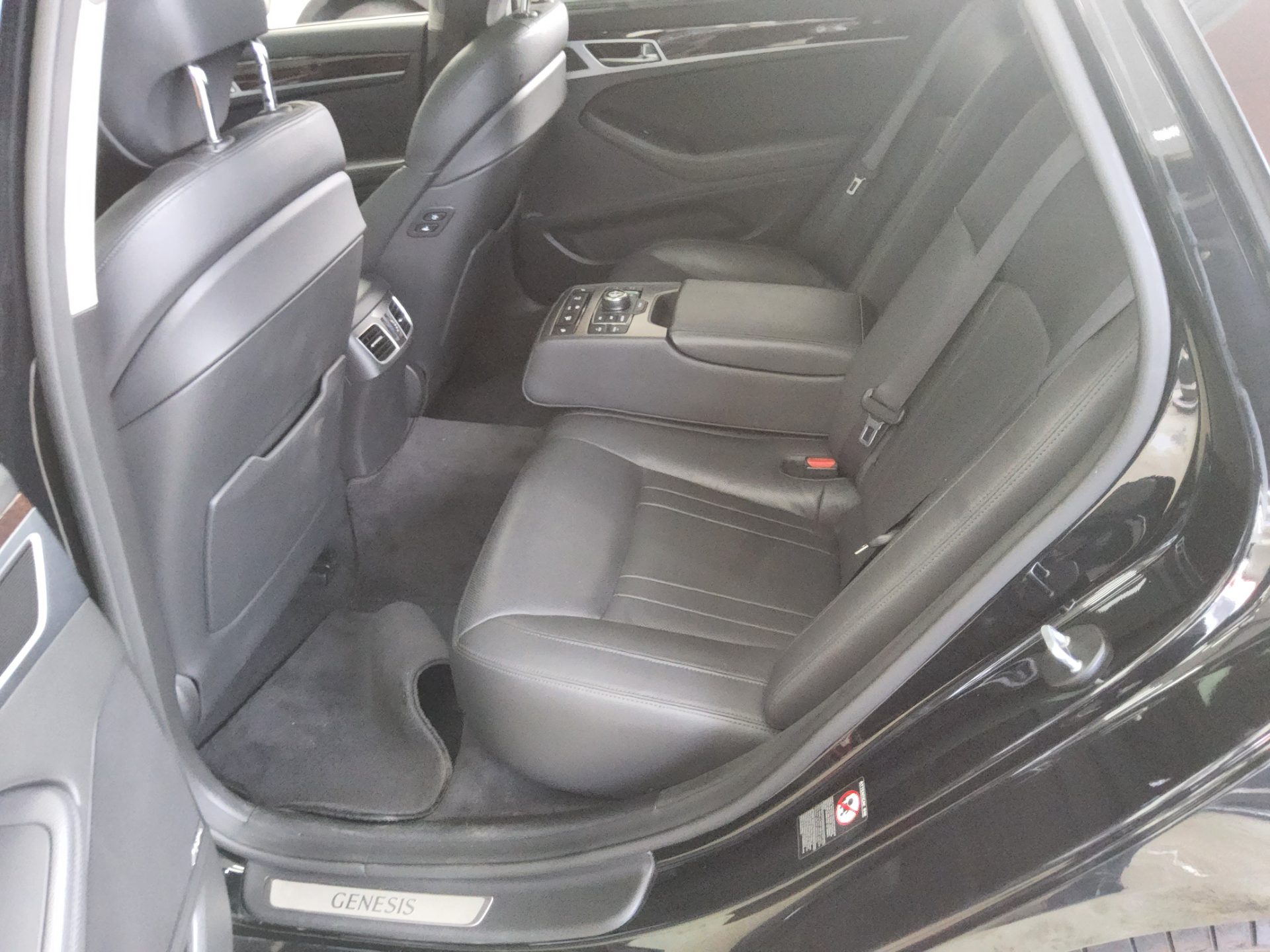 2016 - hyundai g330