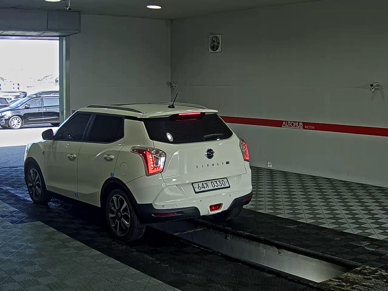 2016 - ssangyong tivoli