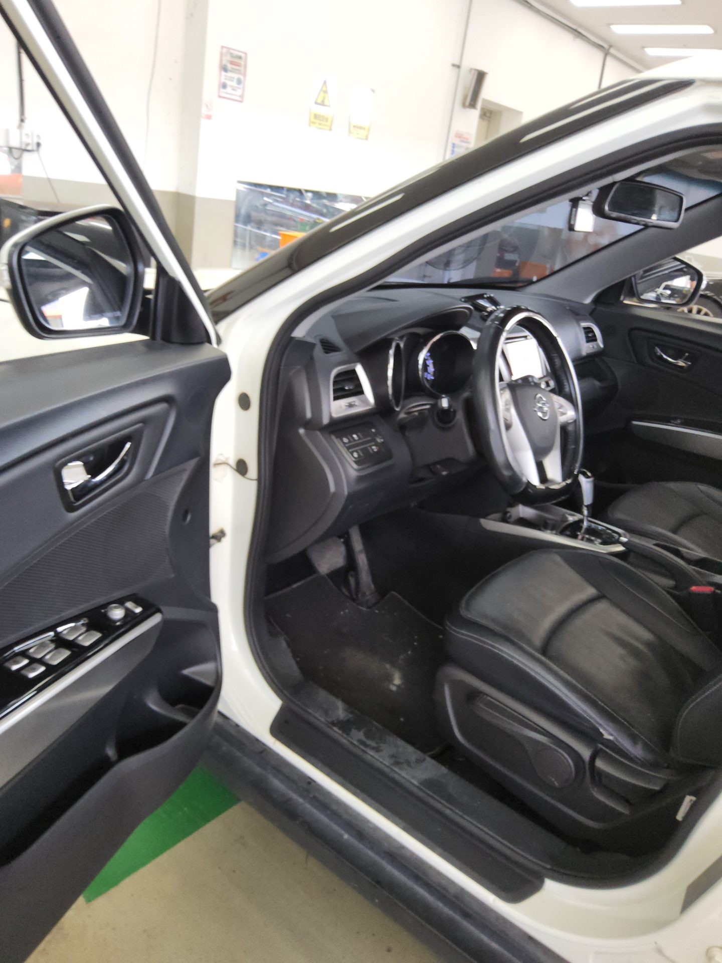 2016 - ssangyong tivoli