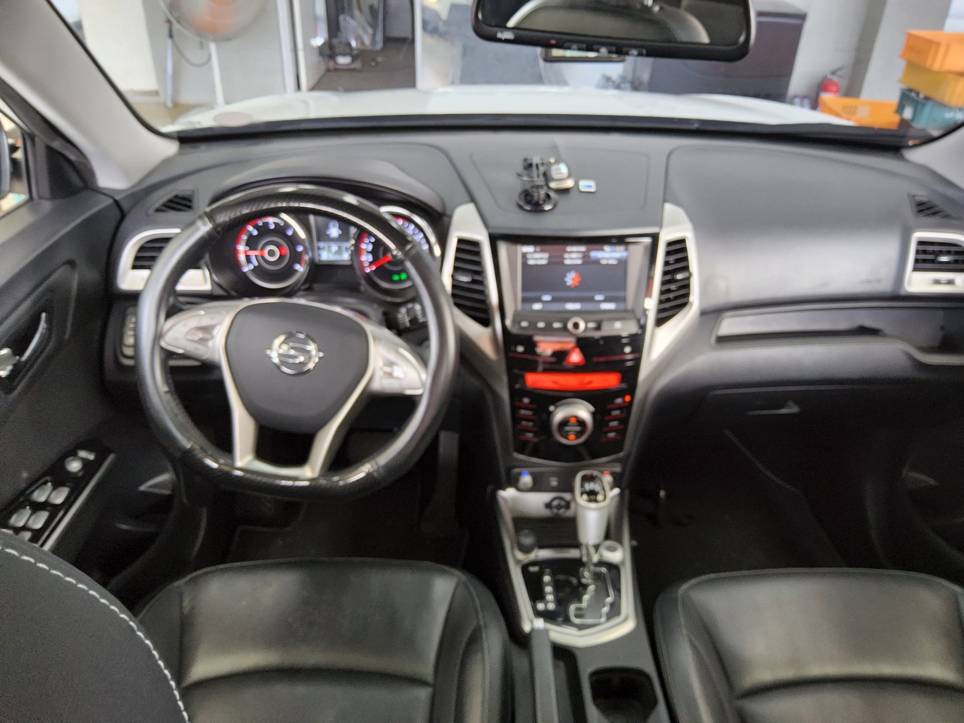 2016 - ssangyong tivoli
