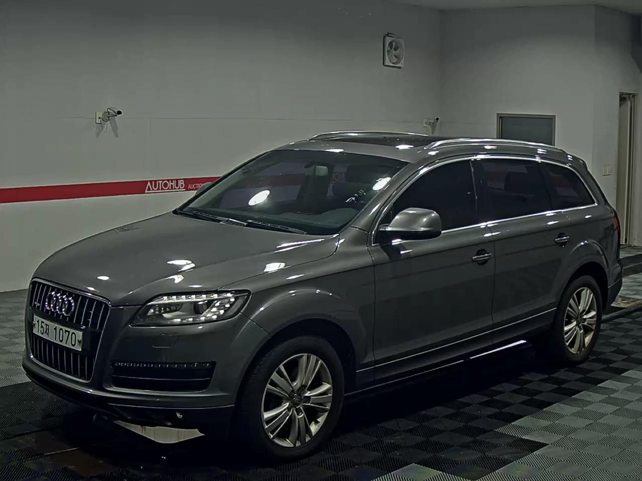 2010 - audi q7